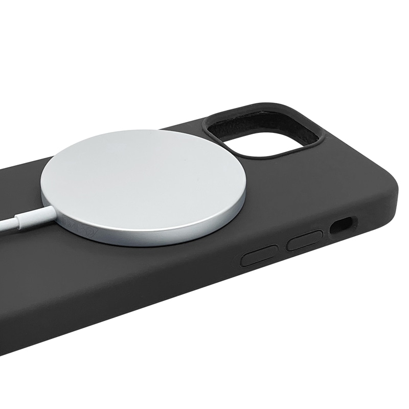 iPhone13 Pro ケース カバー ハイブリッド 耐衝撃吸収 MagSafe対応　ブラック