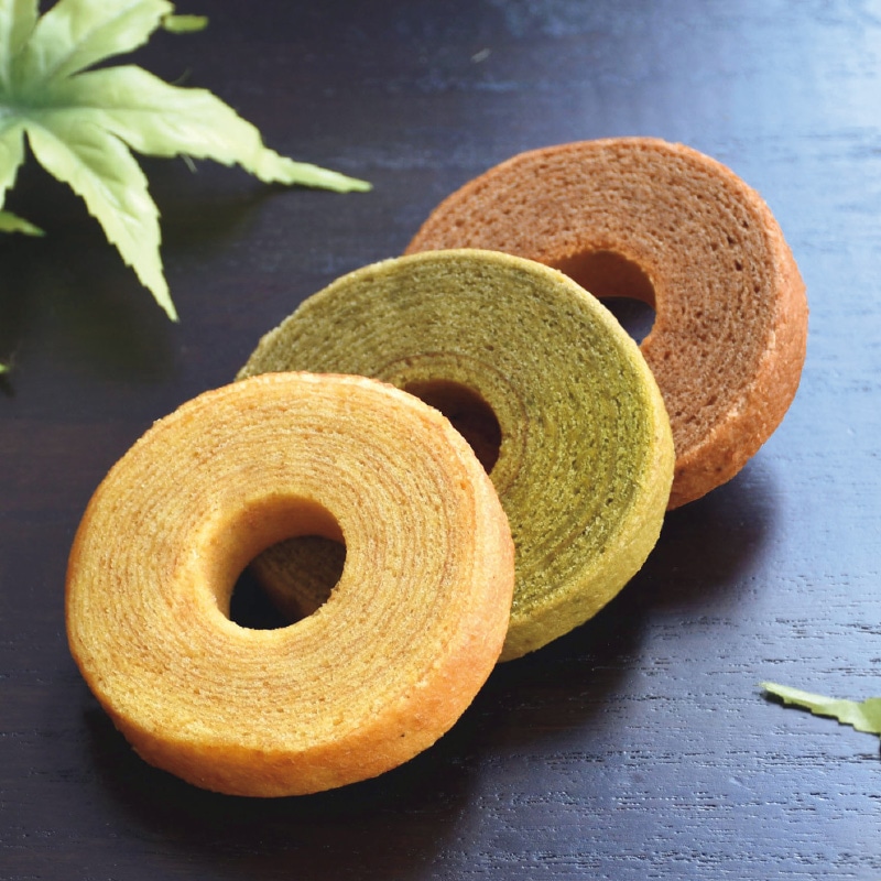 <お歳暮><匠や本舗>美食バウムクーヘン 12個入