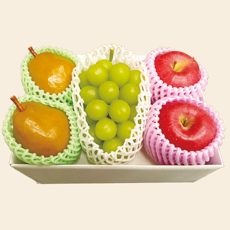 <お歳暮>シャインマスカット&季節のフルーツ詰合せ