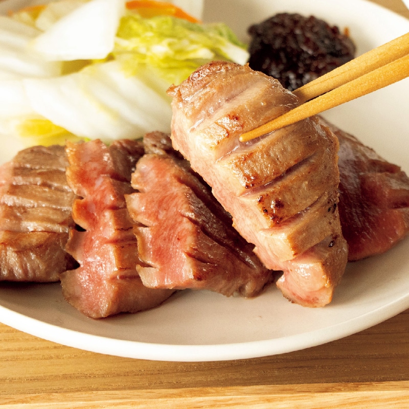 <お歳暮>【冷凍】<陣中>牛タン丸ごと一本塩麹熟成