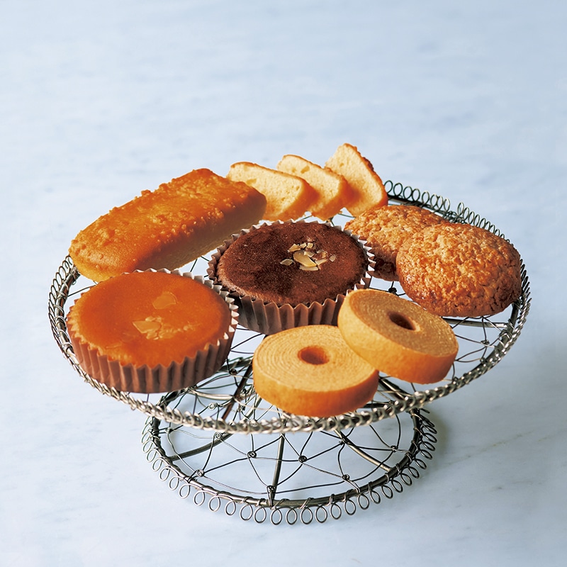 ���[��J���g���[�t�@�[�����L�������g�����������X�C�[�c�Z�b�g