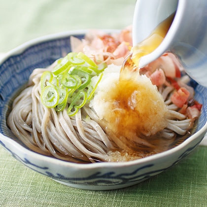 �z�O���̎��Ɣ҂����΁@�U�H