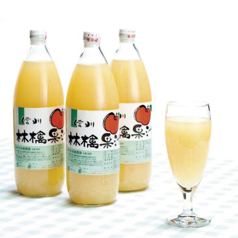 �M�B��񂲃W���[�X�P���b�g���R�{