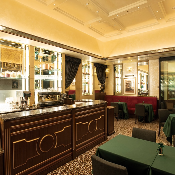 mEVh^mEÉ^E~c^Enr`F@JtFyAB