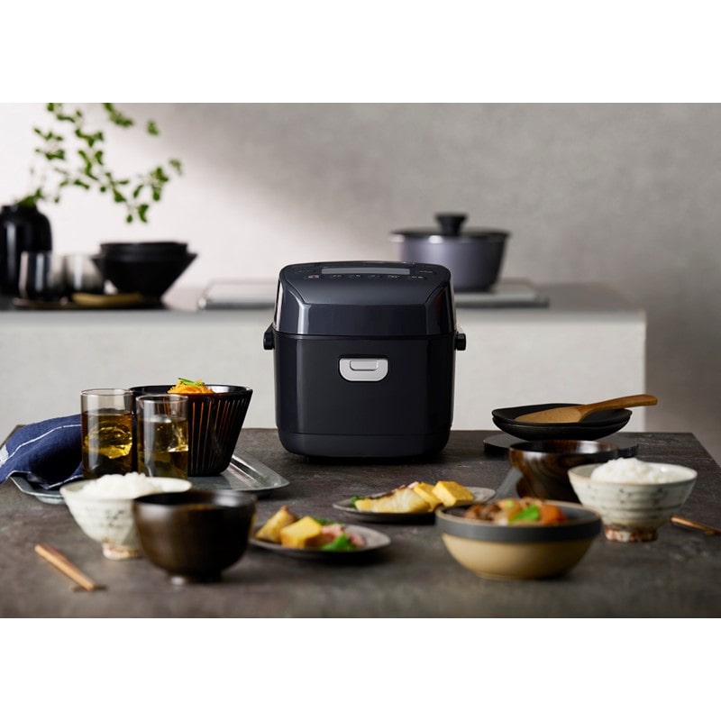 【アイリスオーヤマ】米屋の旨み銘柄炊き圧力IHジャー炊飯器3合 RC-PDA30-B ブラック